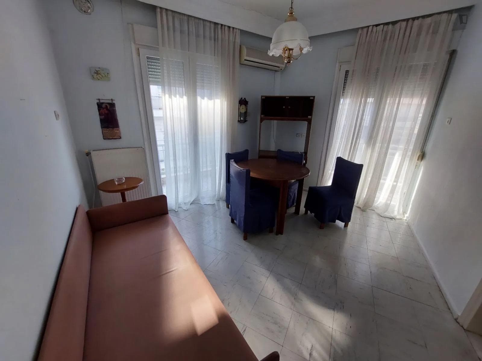 Cozy bedroom with sofa bed near Vari Koropiou photo 1