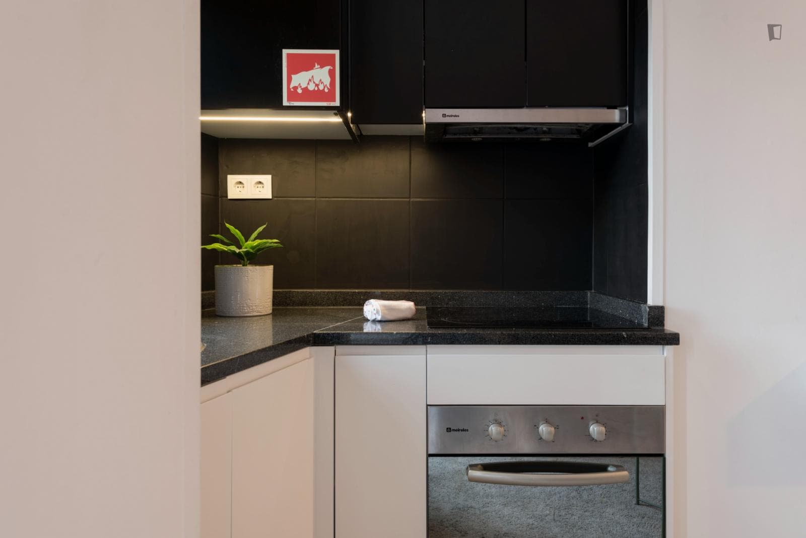 Stylish 1-Bedroom apartment with balcony near Faria Guimarães metro station photo 1