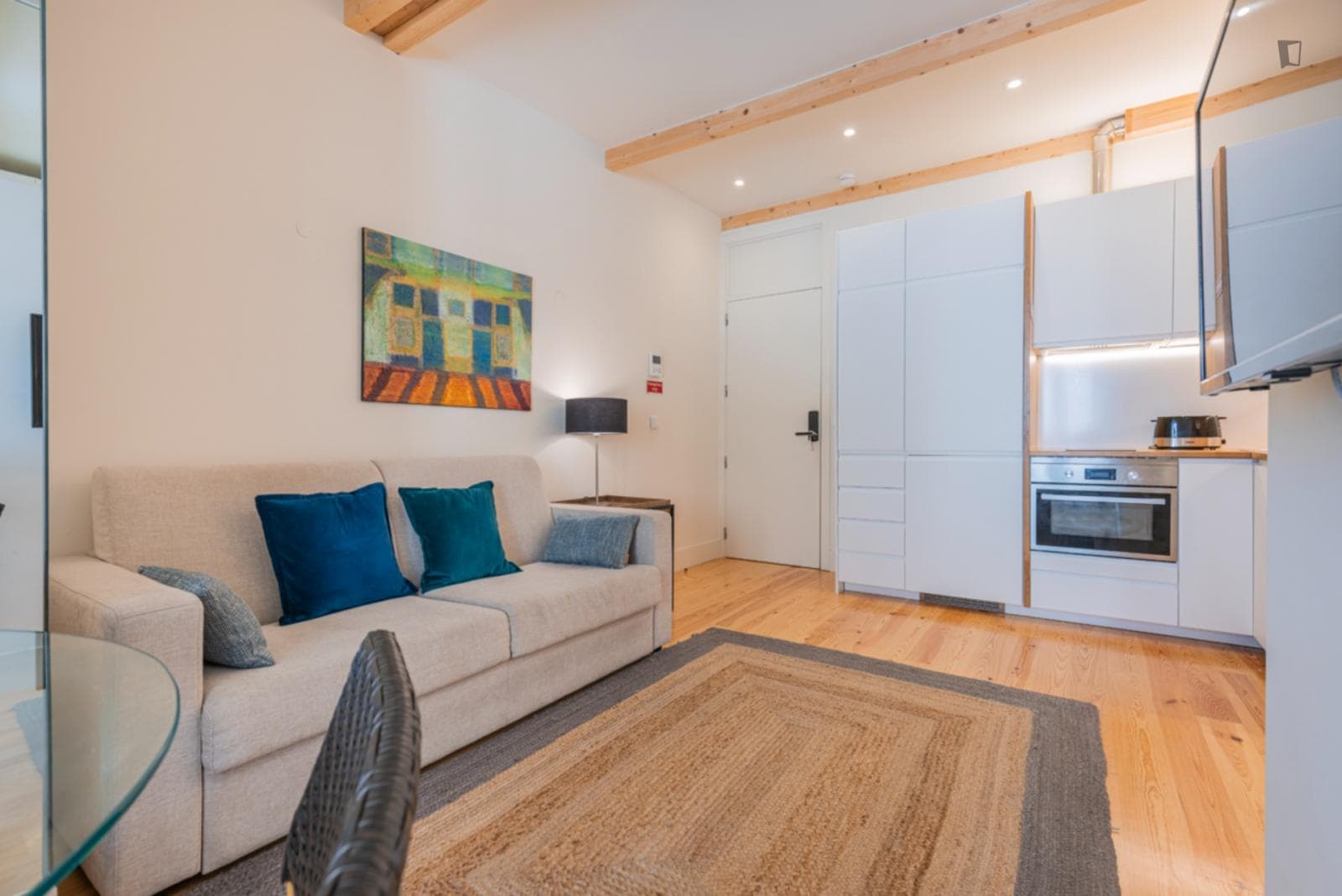 Appealing 1-Bedroom apartment close to Doca de Alcântara photo 1