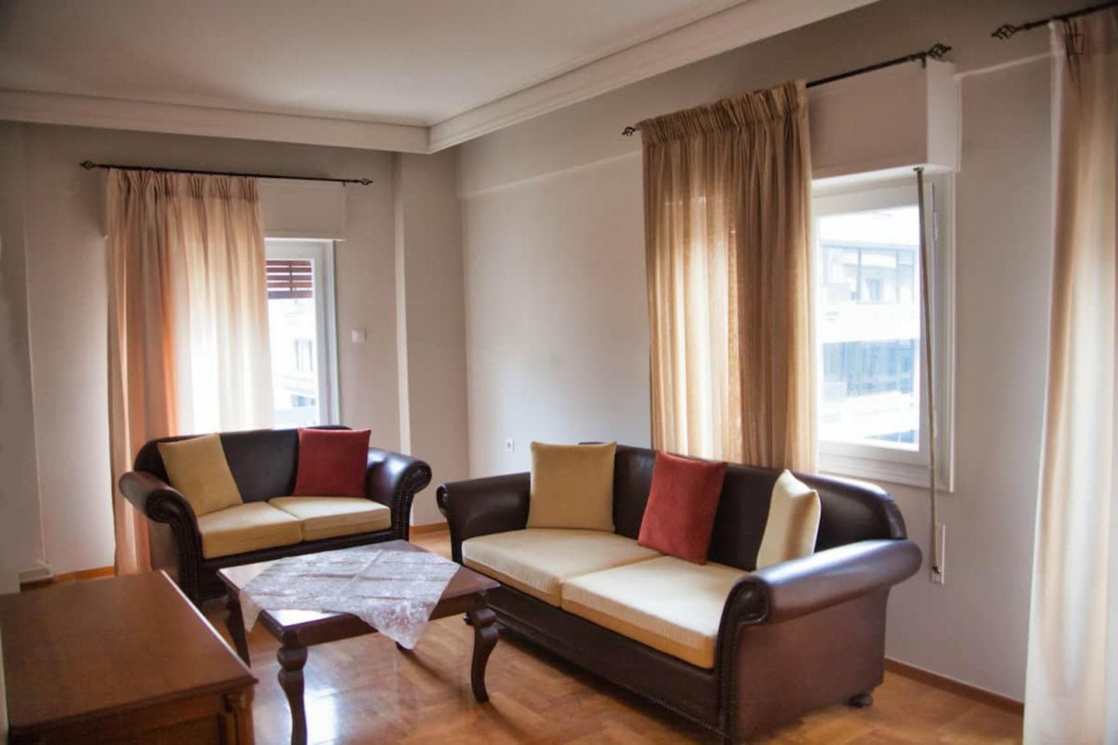 Spacious 2 bedroom apartment in the center of Larisa photo 1
