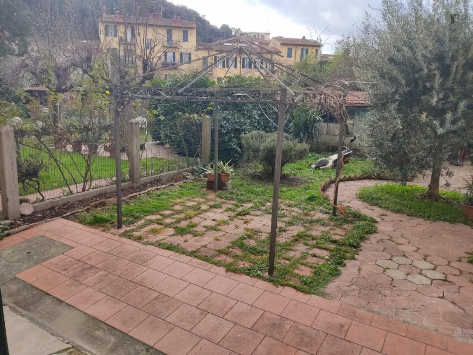 Property photo thumbnail