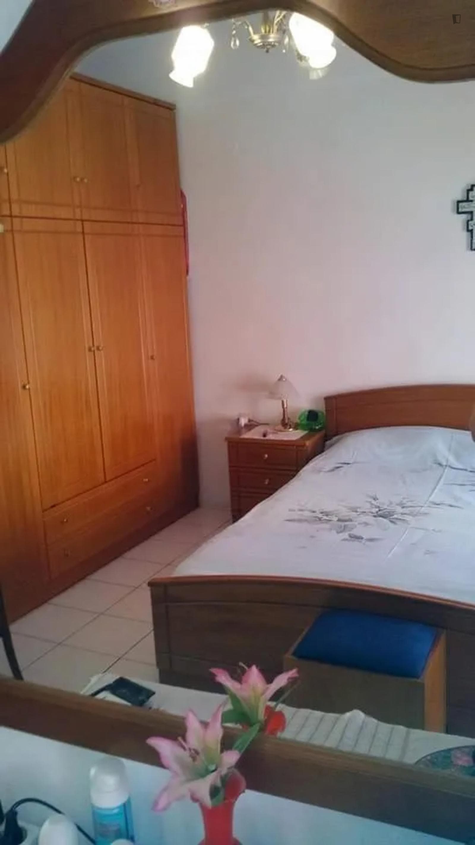 Nice bedroom near Petroupoli photo 1