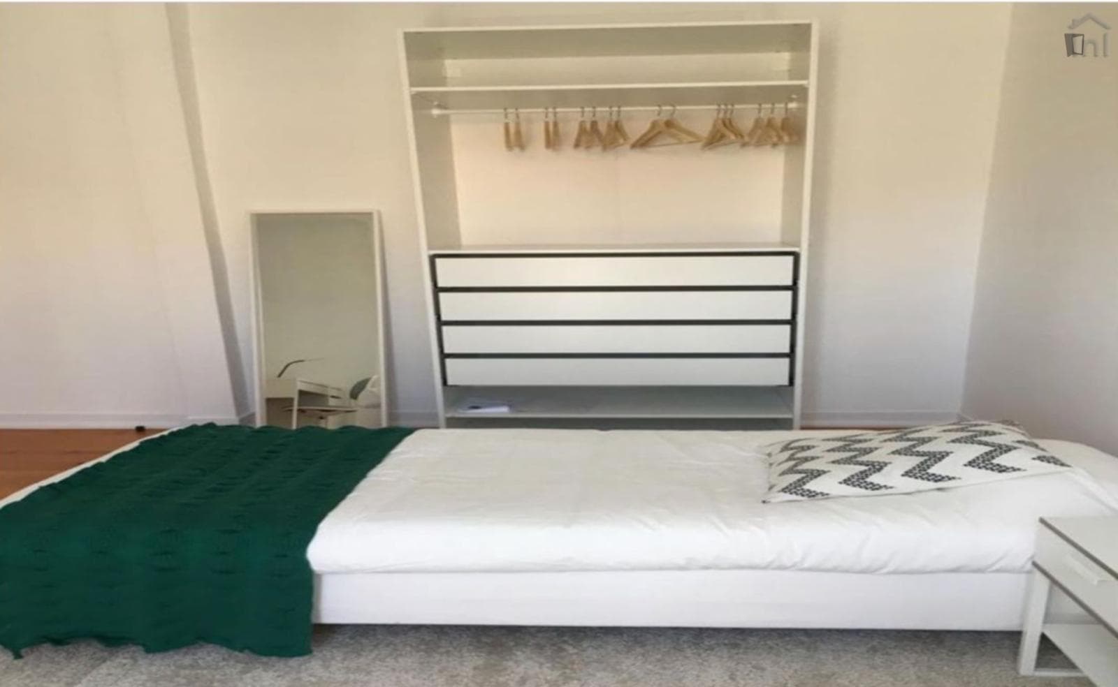 Cosy Room with Balcony Patio - Lisbon Center photo 1