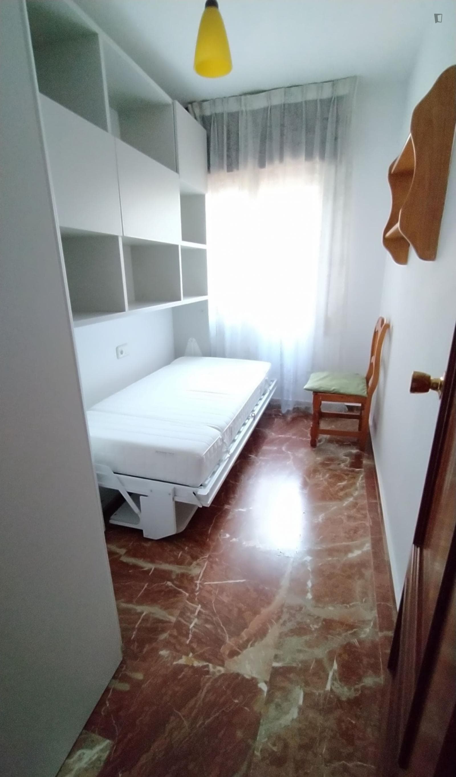 Bright room in an Spacious apartment close to Traductores, Facultad de Derecho photo 1