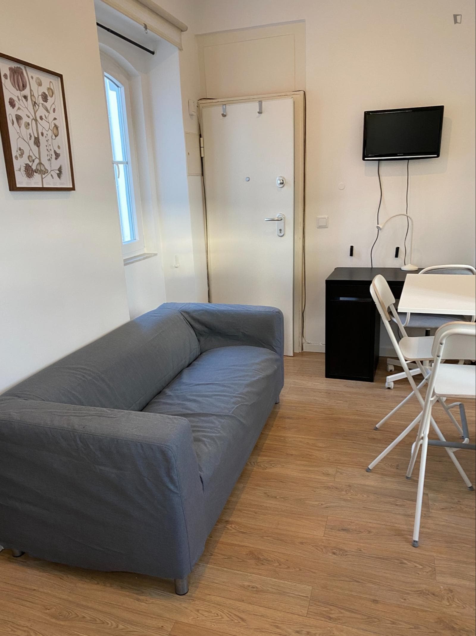 Bright 1-bedroom apartment in the Avenida da Liberdade area photo 1
