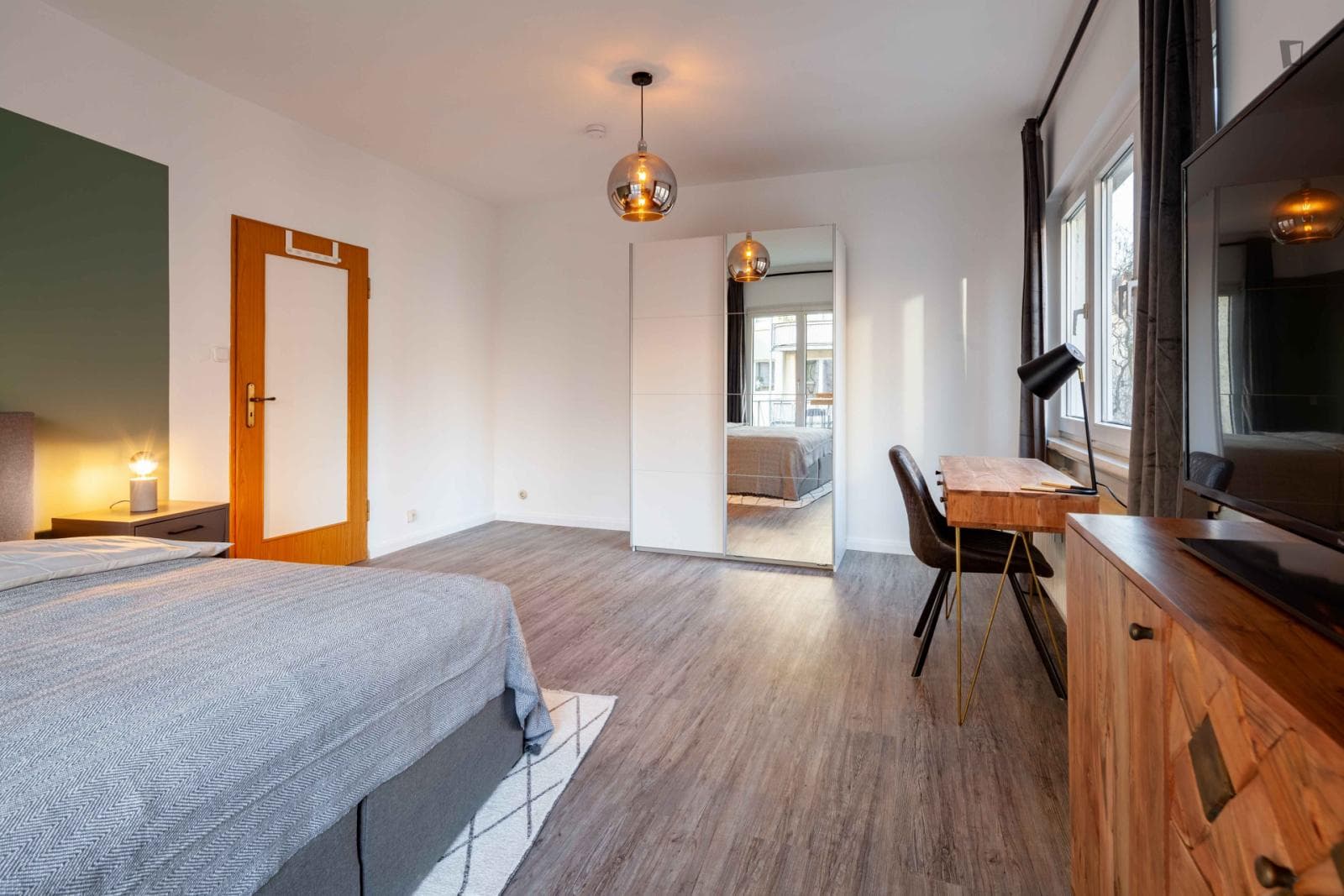 Property photo thumbnail