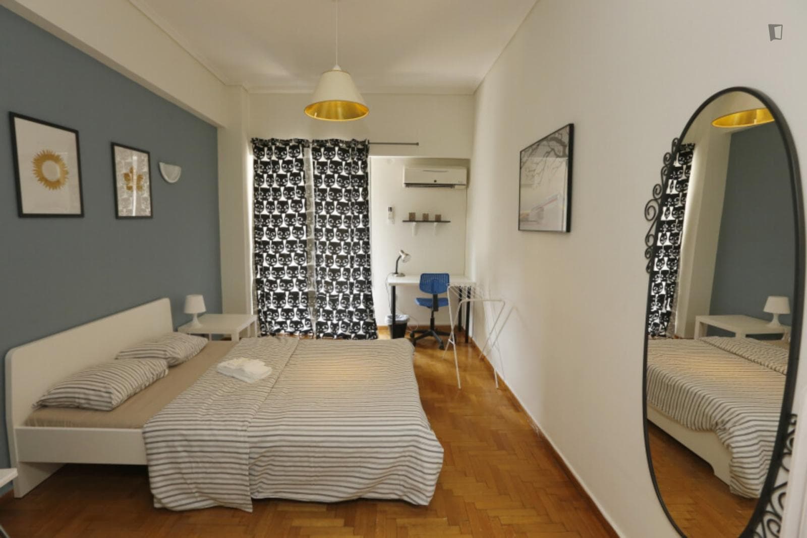 Very nice double bedroom near the Omonia metro photo 1