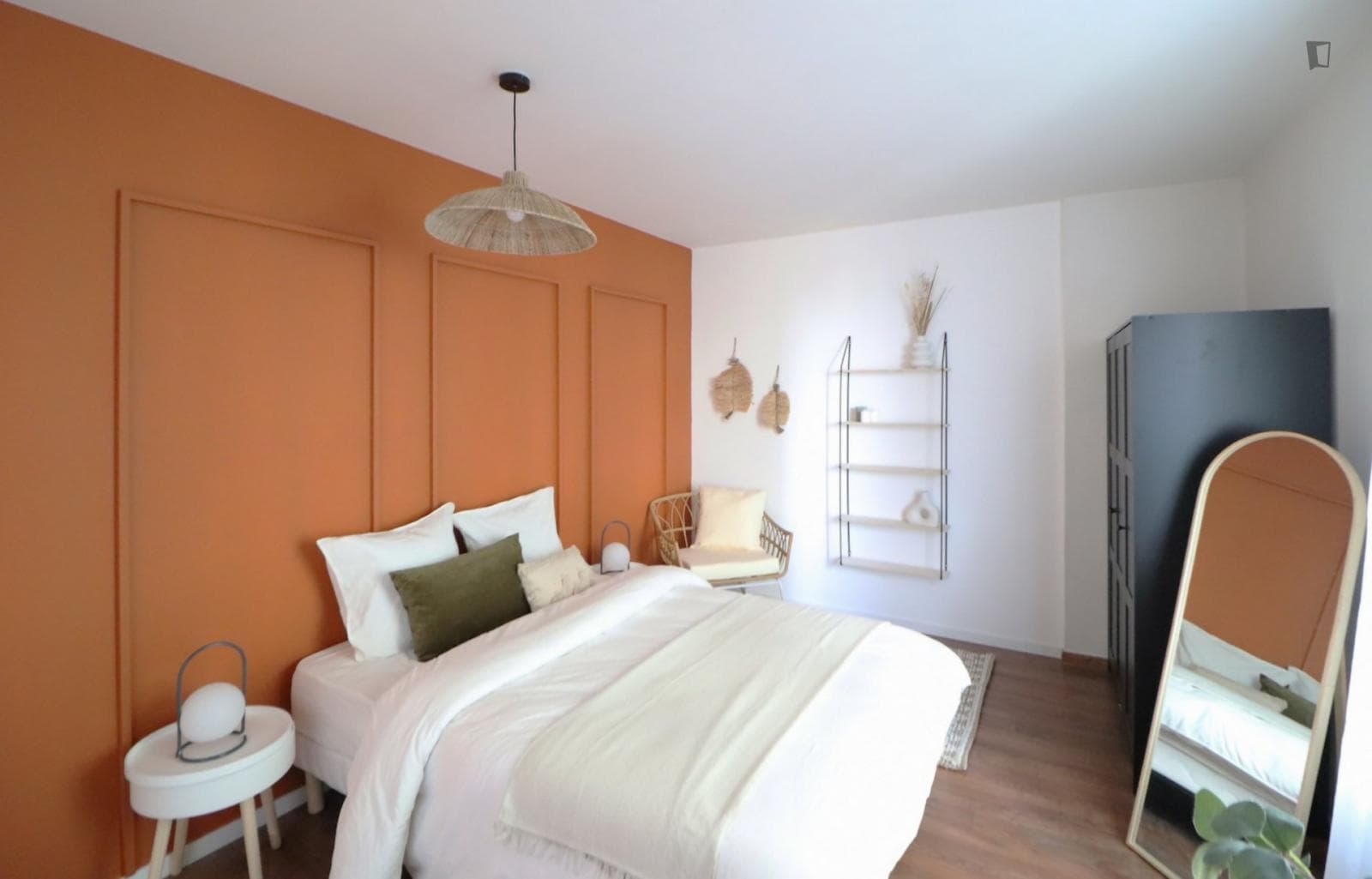 Great double bedroom in a 4-bedroom apartment close to the University of Lille  photo 1