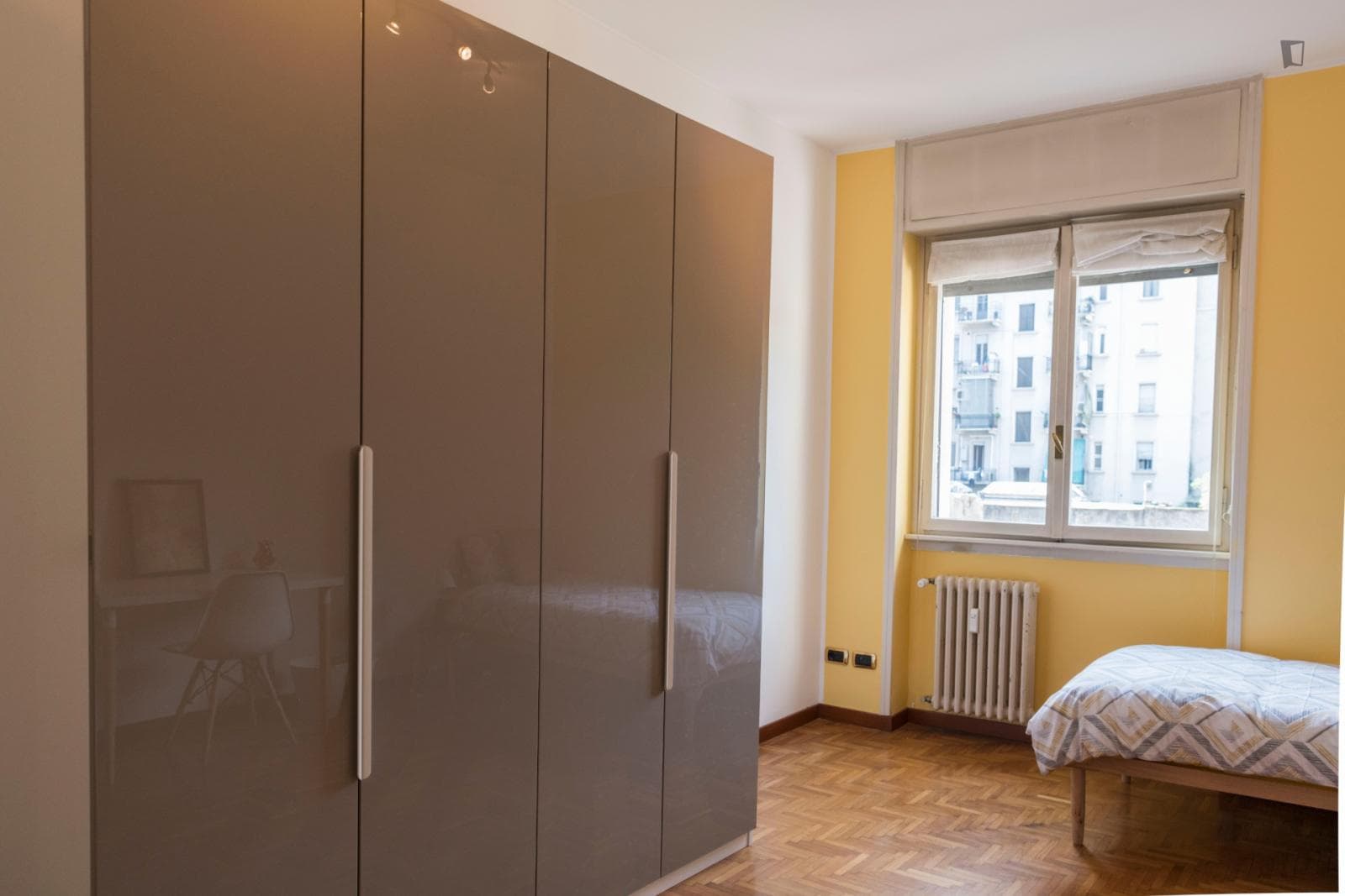 Property photo thumbnail