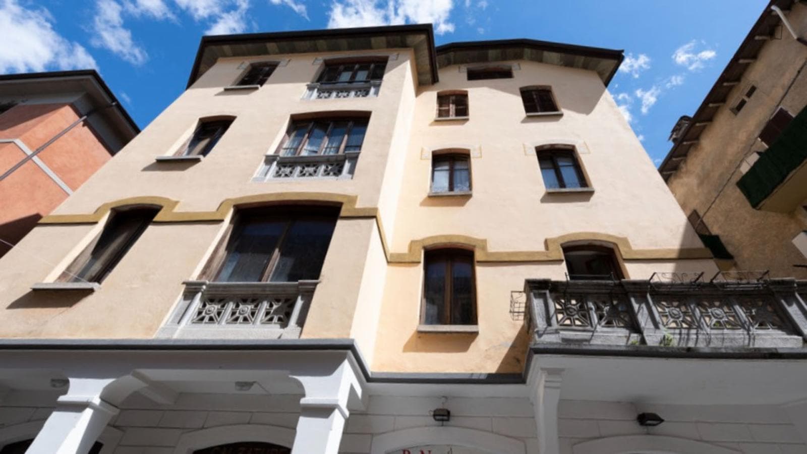 Property photo thumbnail