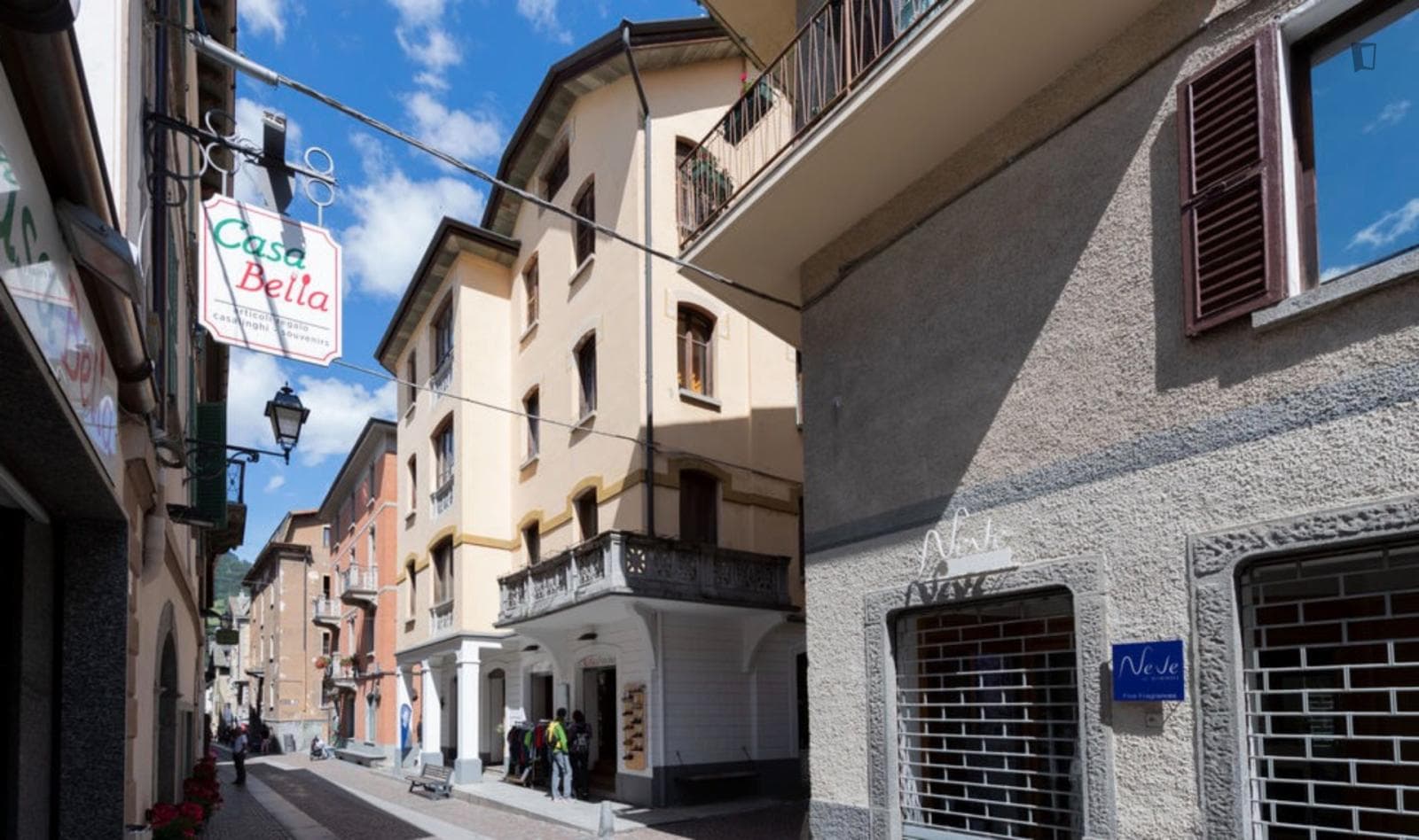 Property photo thumbnail