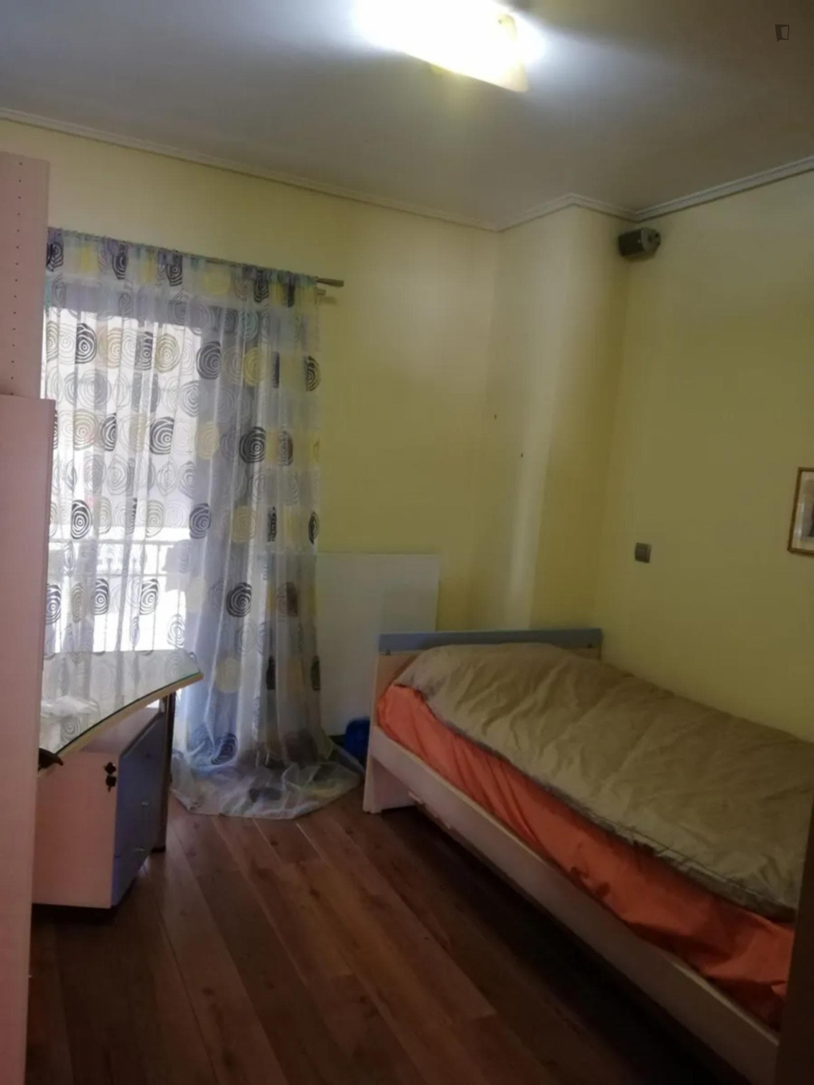 Cozy bedroom near Ilion photo 1