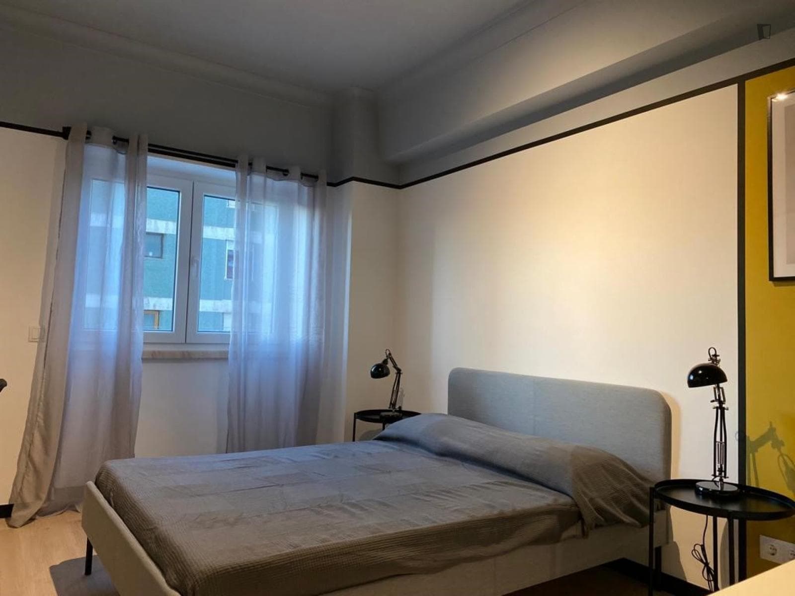 Homely double bedroom near Parque do Bonfim photo 1