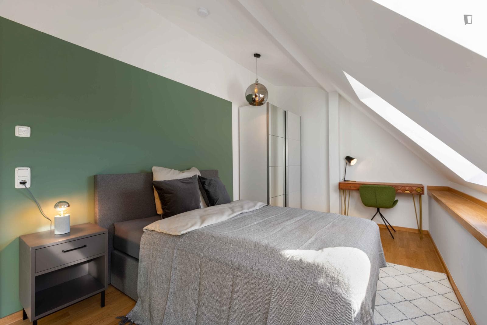 Property photo thumbnail