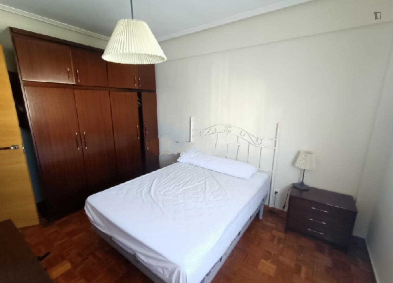 Big room 2 minute walking to Central rain and Bus station photo 1