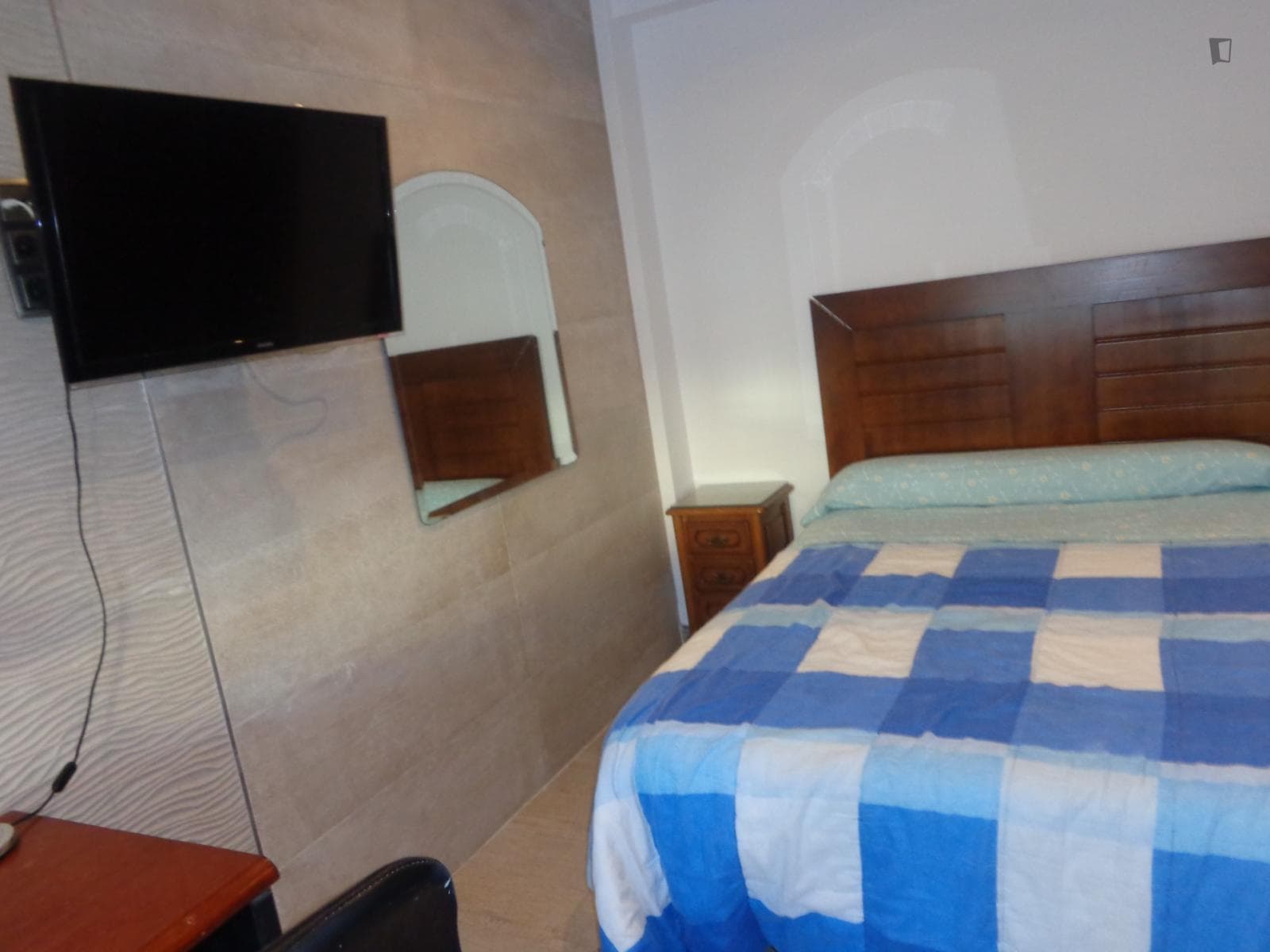 Comfortable single bedroom close to Universidad de Cantabria photo 1