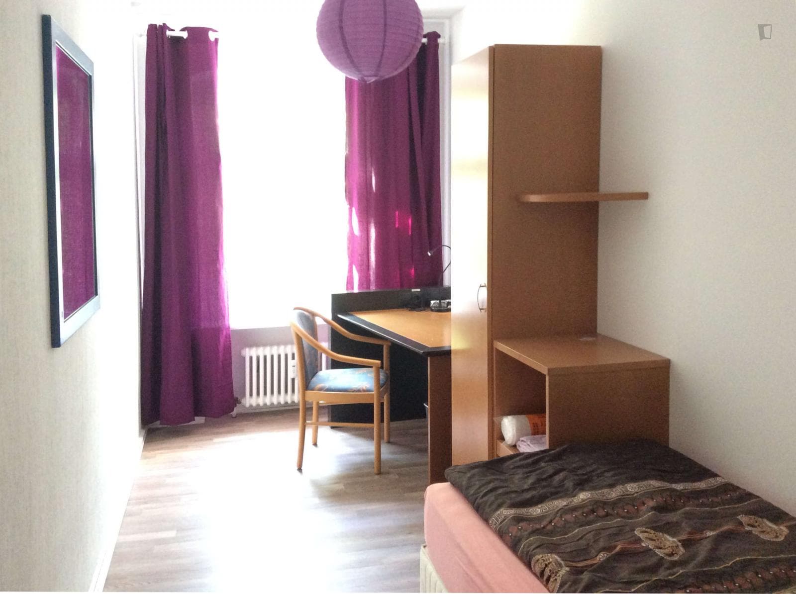 Lively single bedroom in Kreuzberg photo 1