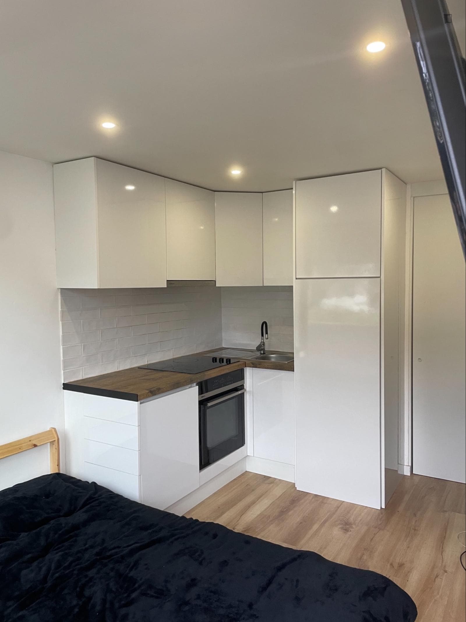 Beautiful studio apartment, with outdoor area photo 1