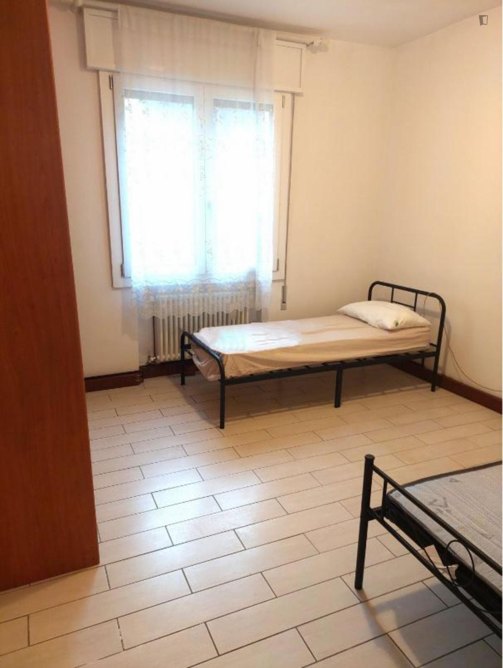 Nice single bedroom close to Iris Park photo 1