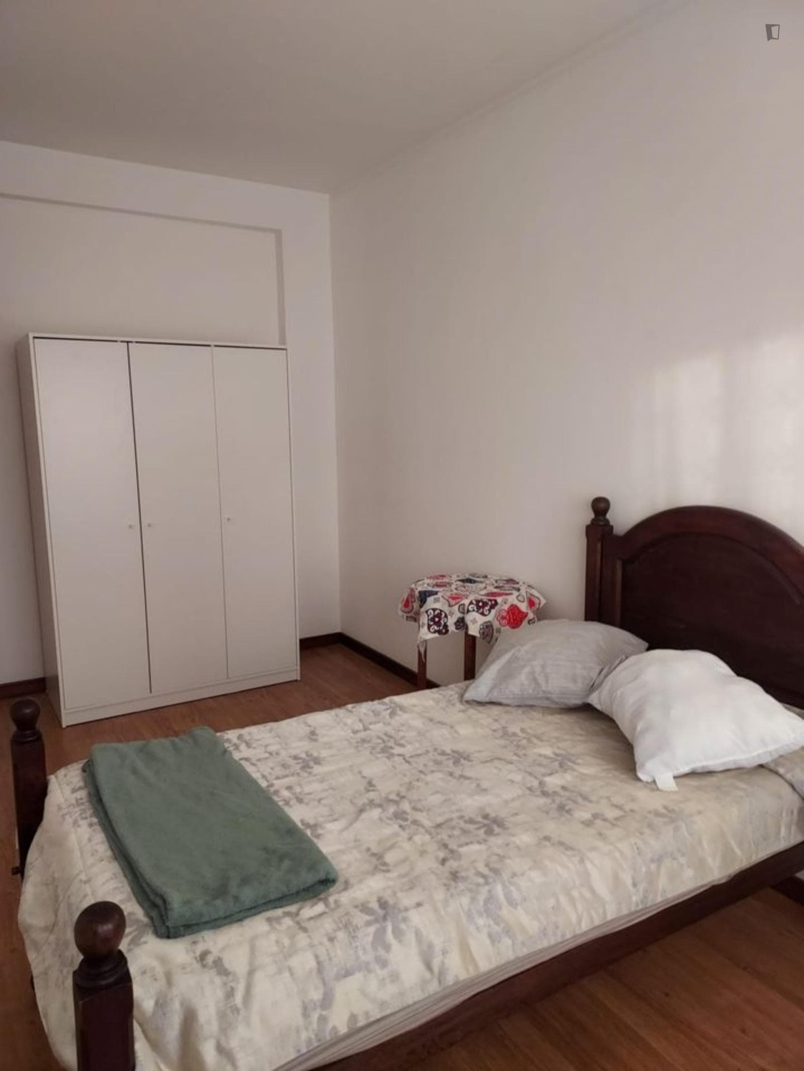 Pleasant single bedroom in Bairro das Andorinhas photo 1
