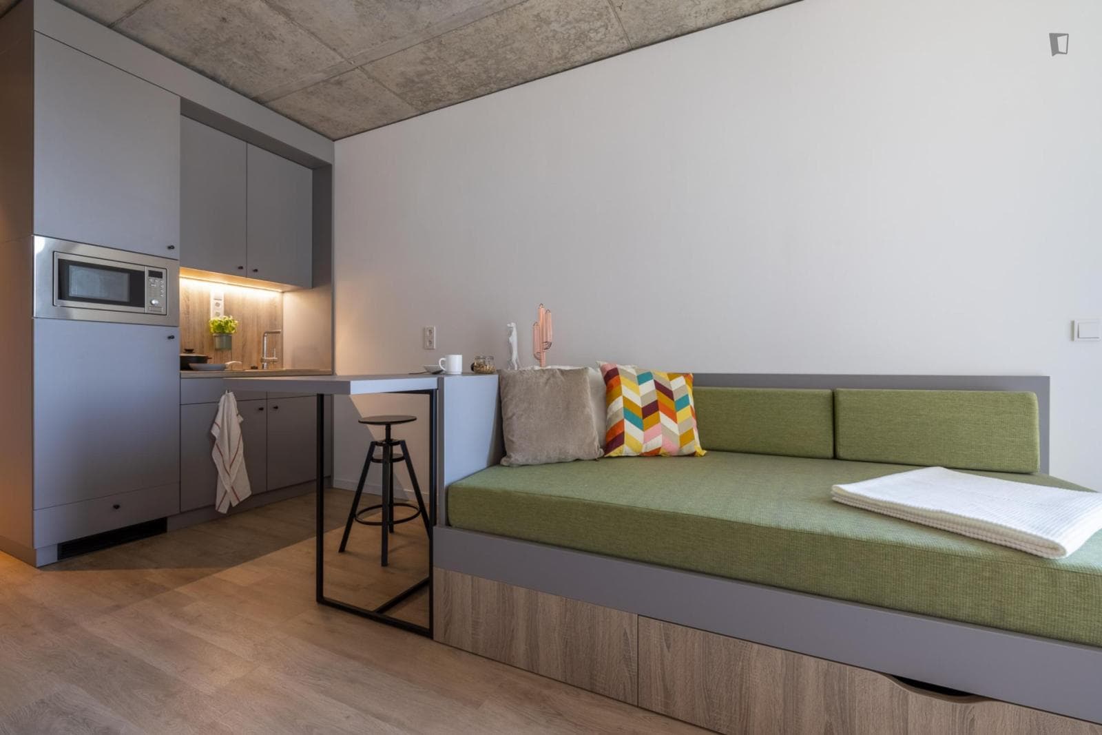 Property photo thumbnail