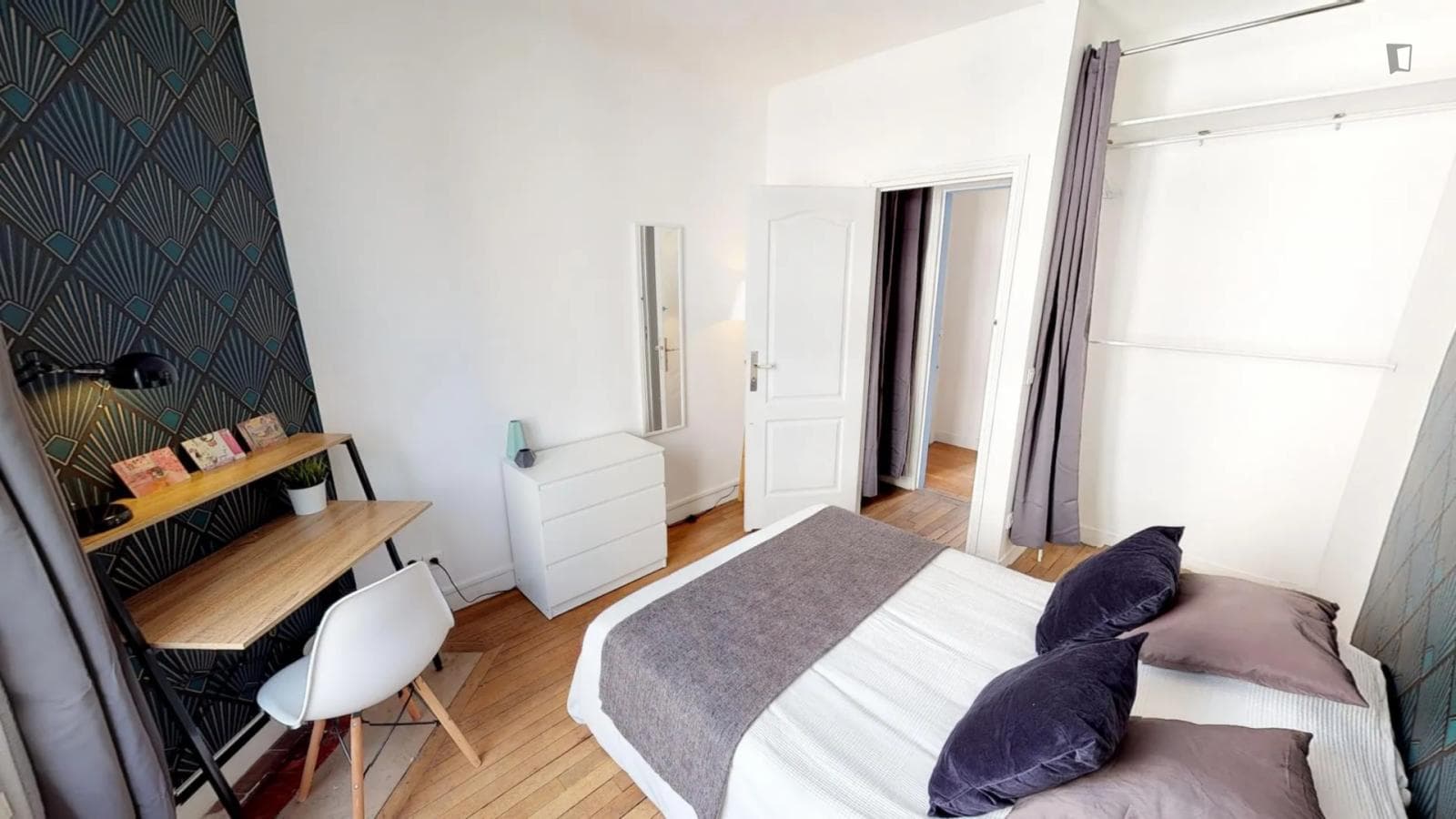 Property photo thumbnail