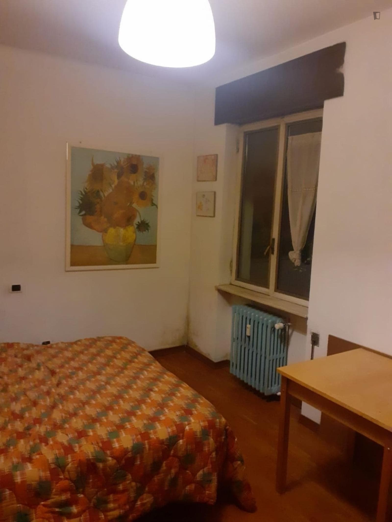 Spacious double bedroom close Garbagnate Parco Groane train station photo 1