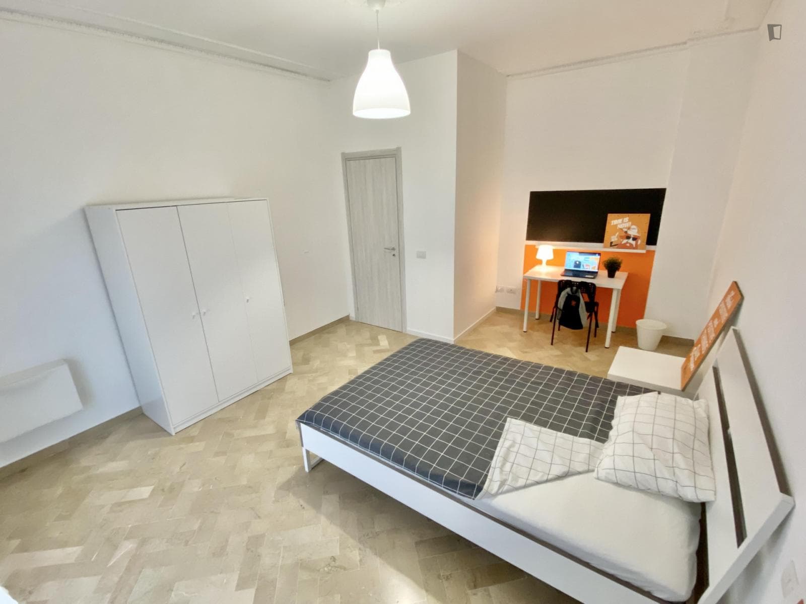 Alluring single bedroom near Parco 2 Giugno photo 1