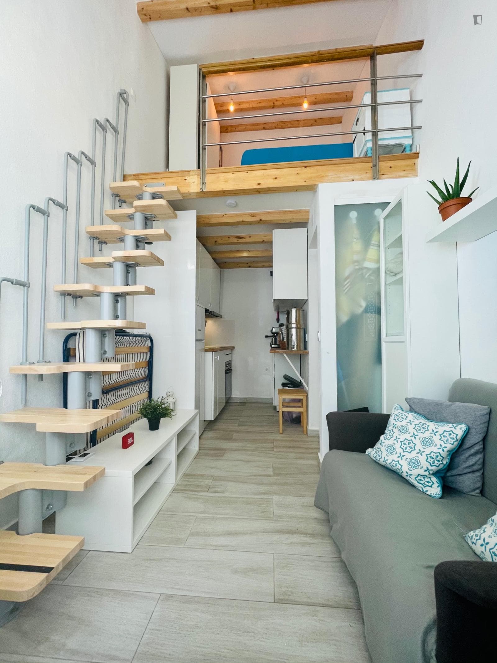 Charming lofted tiny house in Lagoa Algarve photo 1