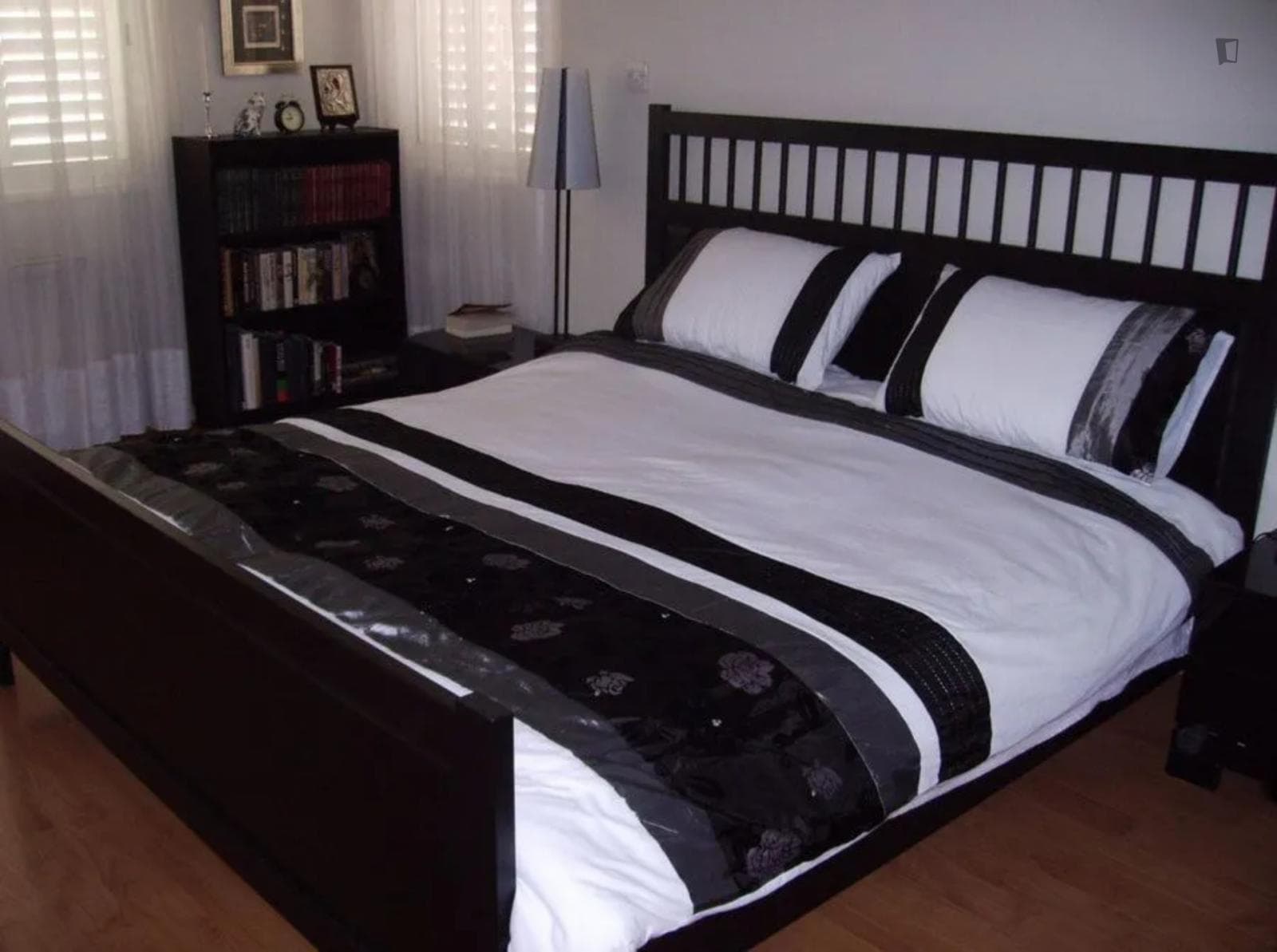 Stunning 1-bedroom apartment near Perama Eleusinas  photo 1