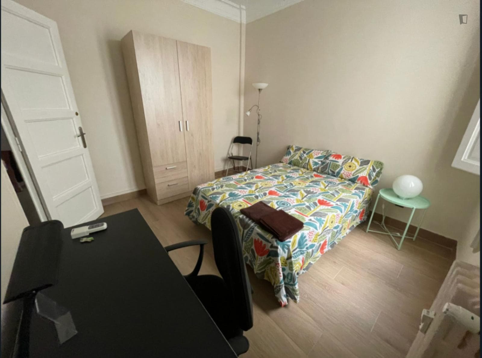 Amazing double bedroom in the heart of Zaragoza next to Plaza de los Sitios photo 1