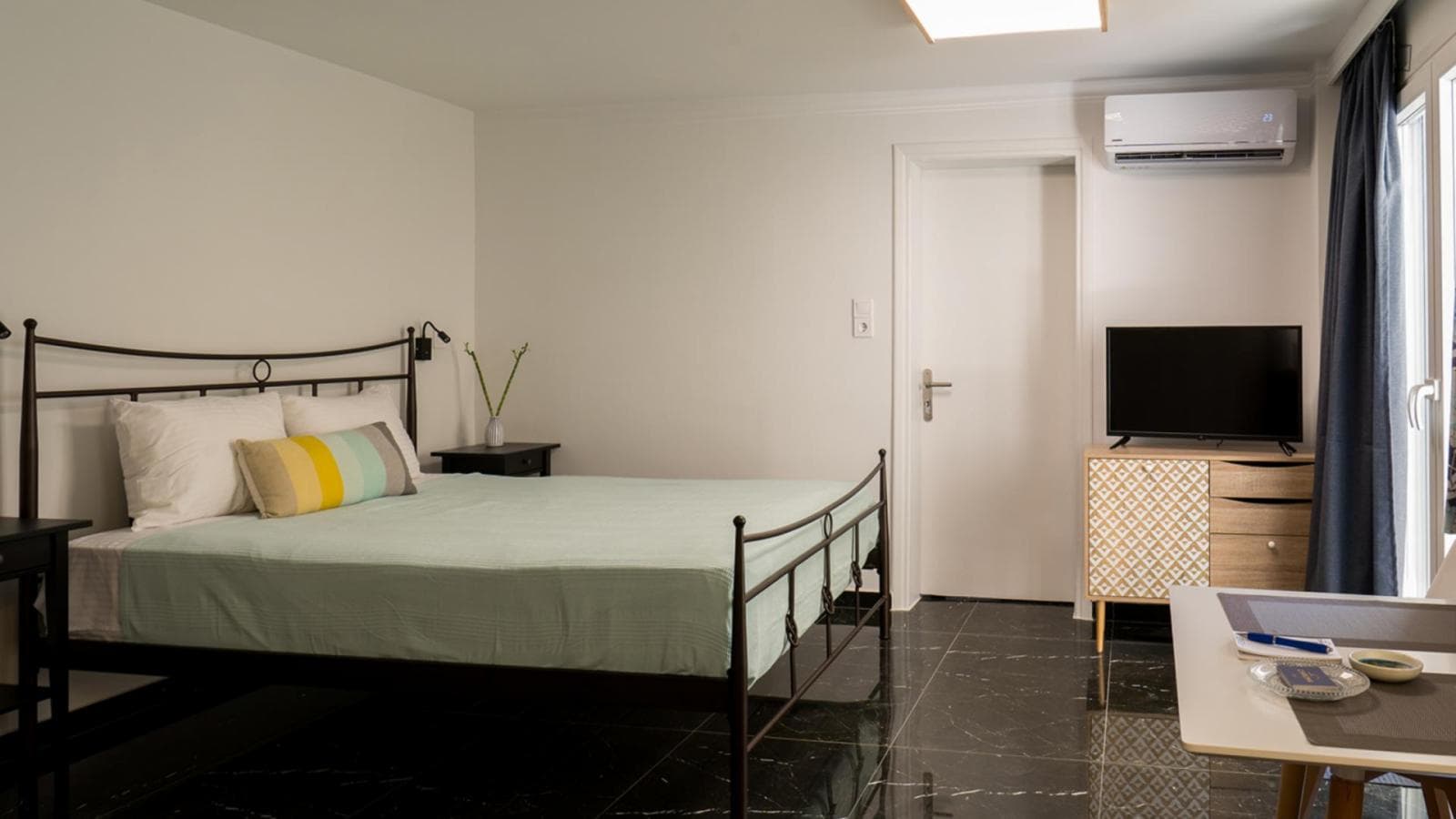 Amazing 1-bedroom apartment near the sea of Rafina photo 1