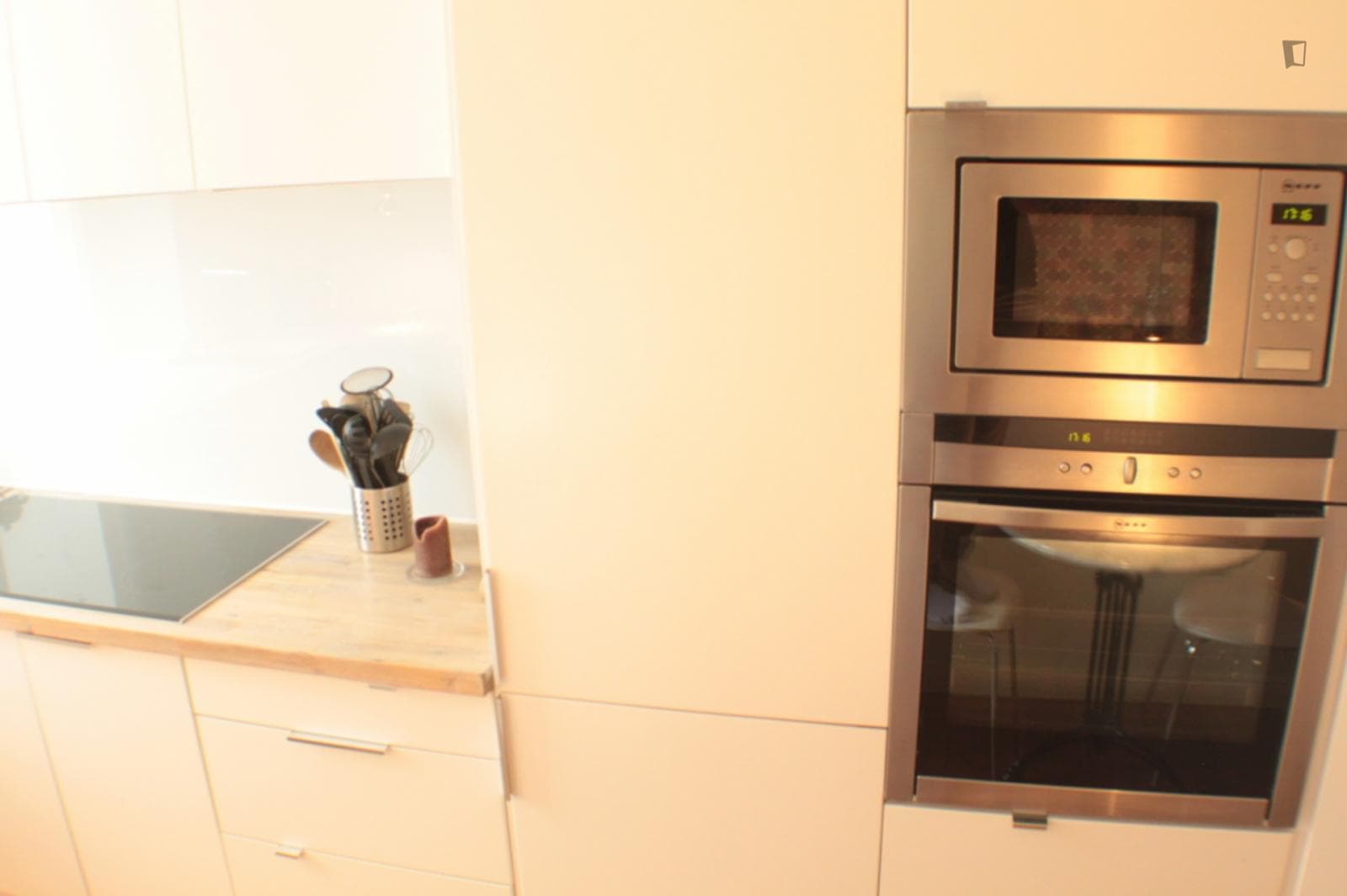 Great 1-bedroom apartment with balcony close to Mauerpark photo 1
