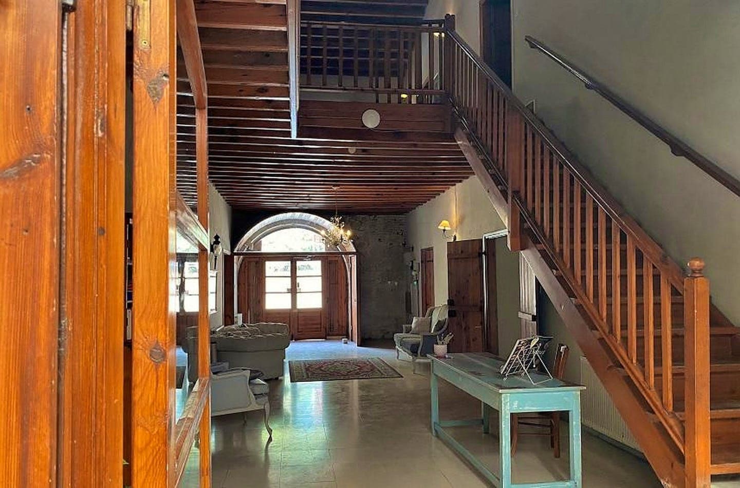 Bright Vibrant House w/ Coworking + Backyard photo 1