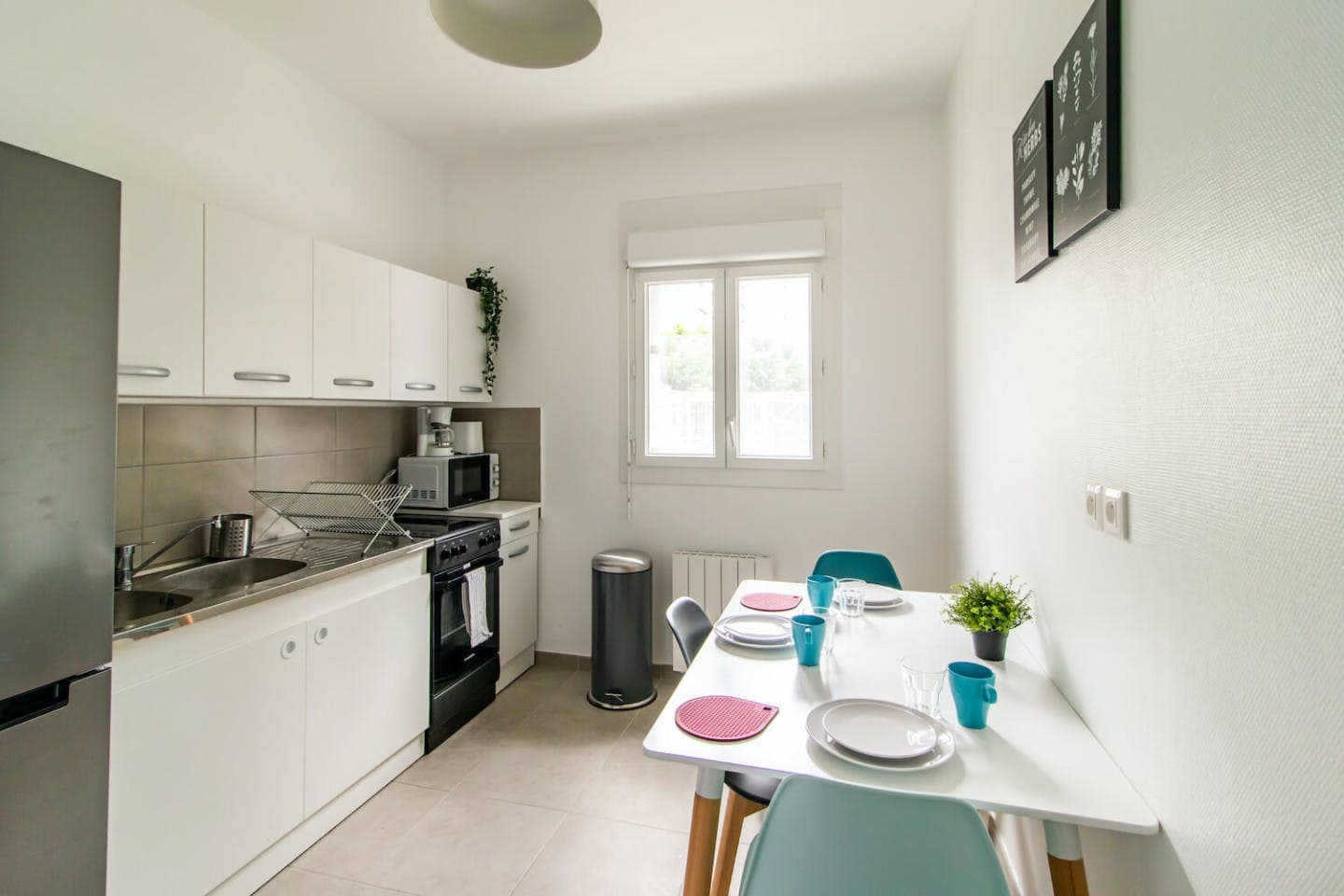 Apartment located in the city center of Grenoble photo 1