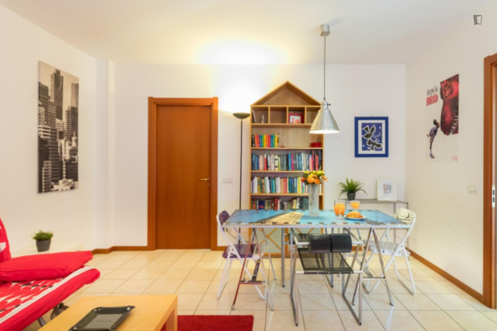 Fancy 1-bedroom apartment with big terrace in the Cenisia district photo 1