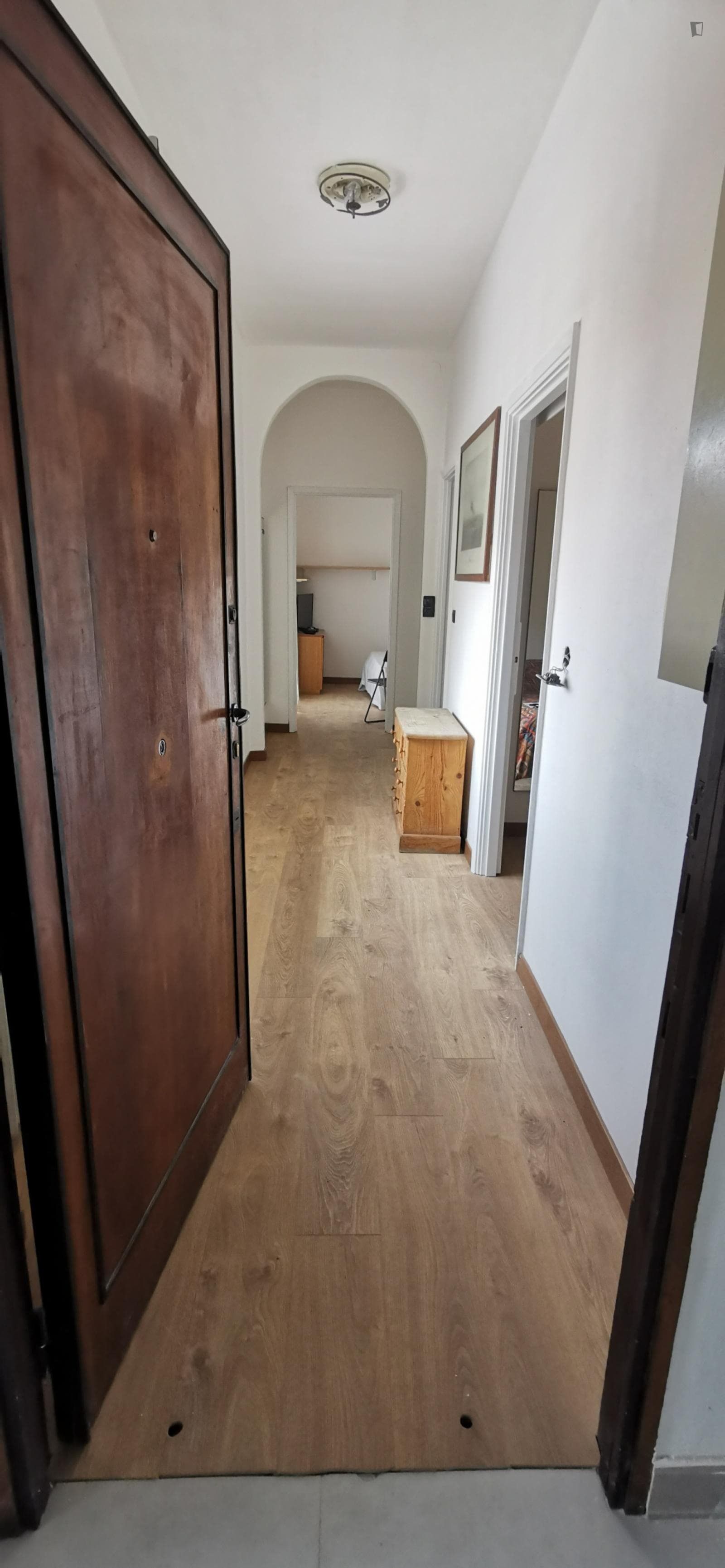 Lovely 2-bedroom apartment with terrace close to Palestro metro station photo 1