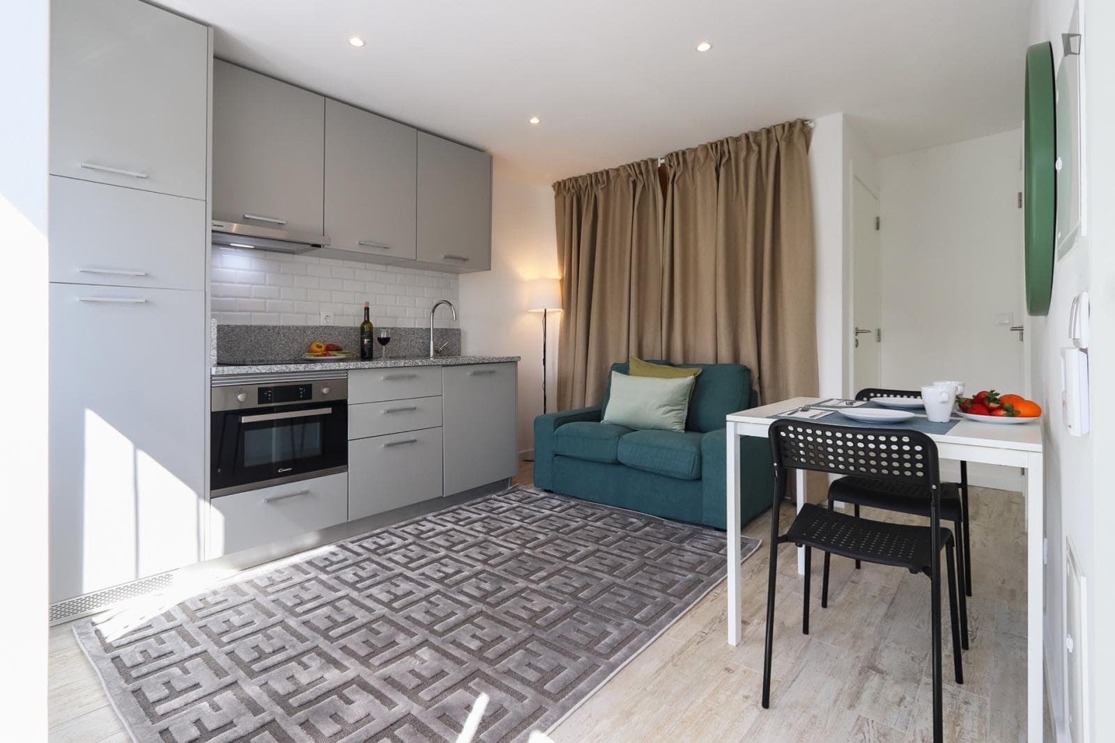 Cute 1-bedroom apartment in Ajuda photo 1