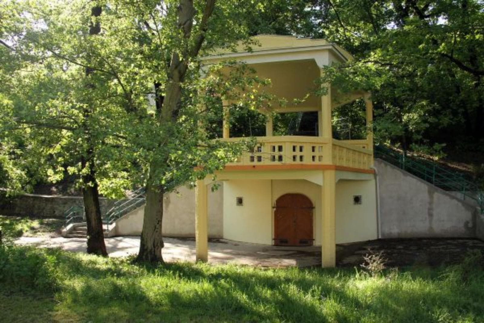 Property photo thumbnail