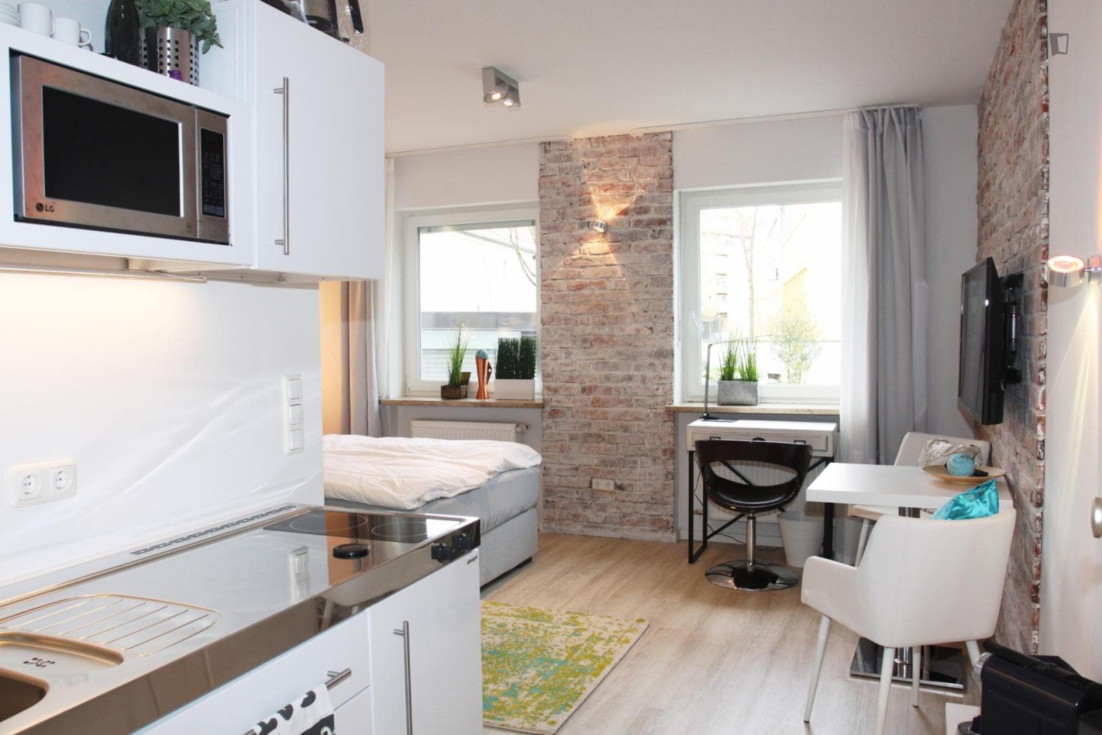 Property photo thumbnail