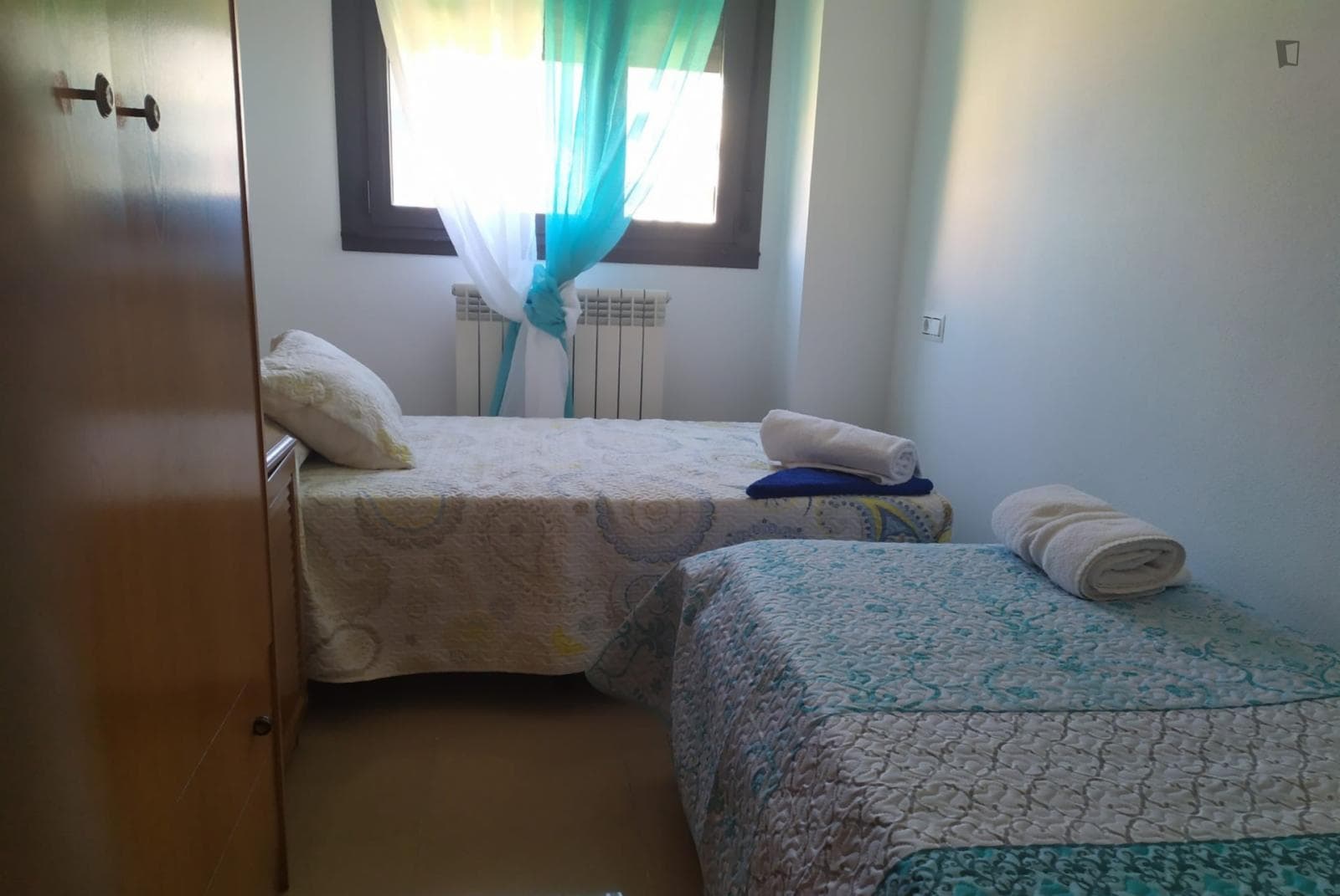 Cozy double bedroom close to Salamanca city centre photo 1
