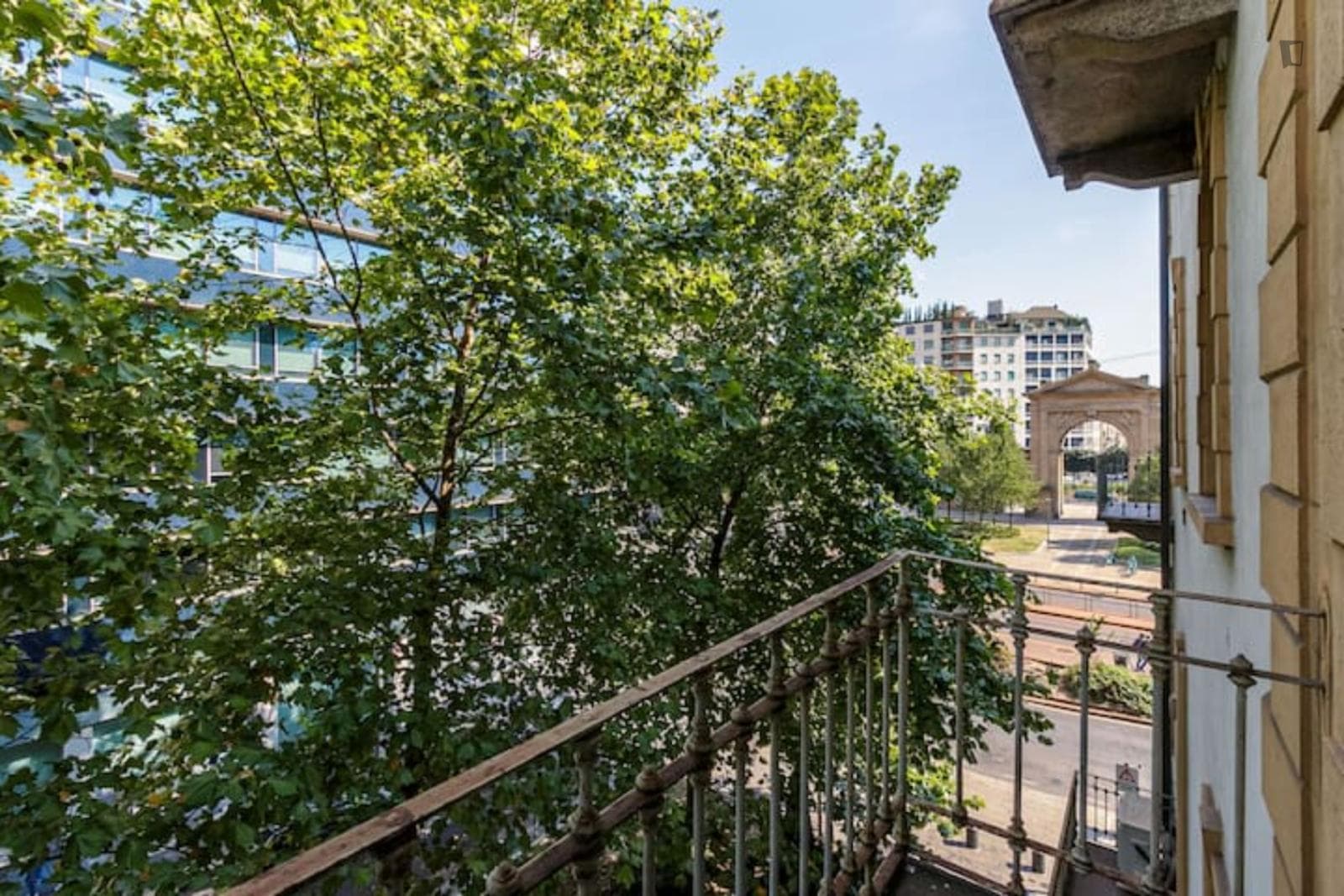 Property photo thumbnail