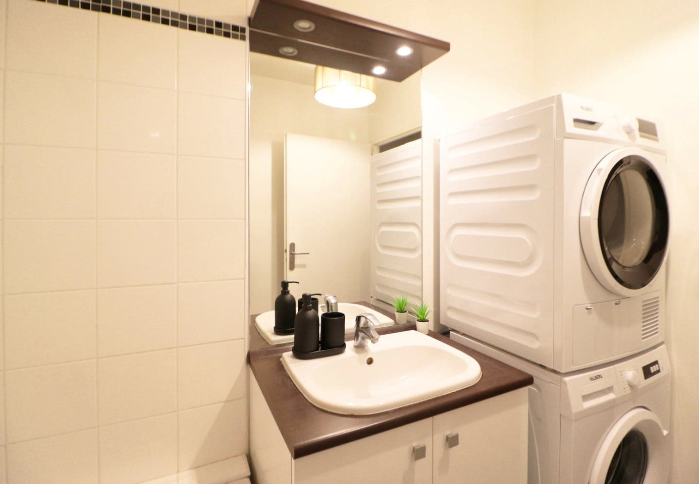 Superb 80 m² apartment in coliving in the center of Lille photo 1