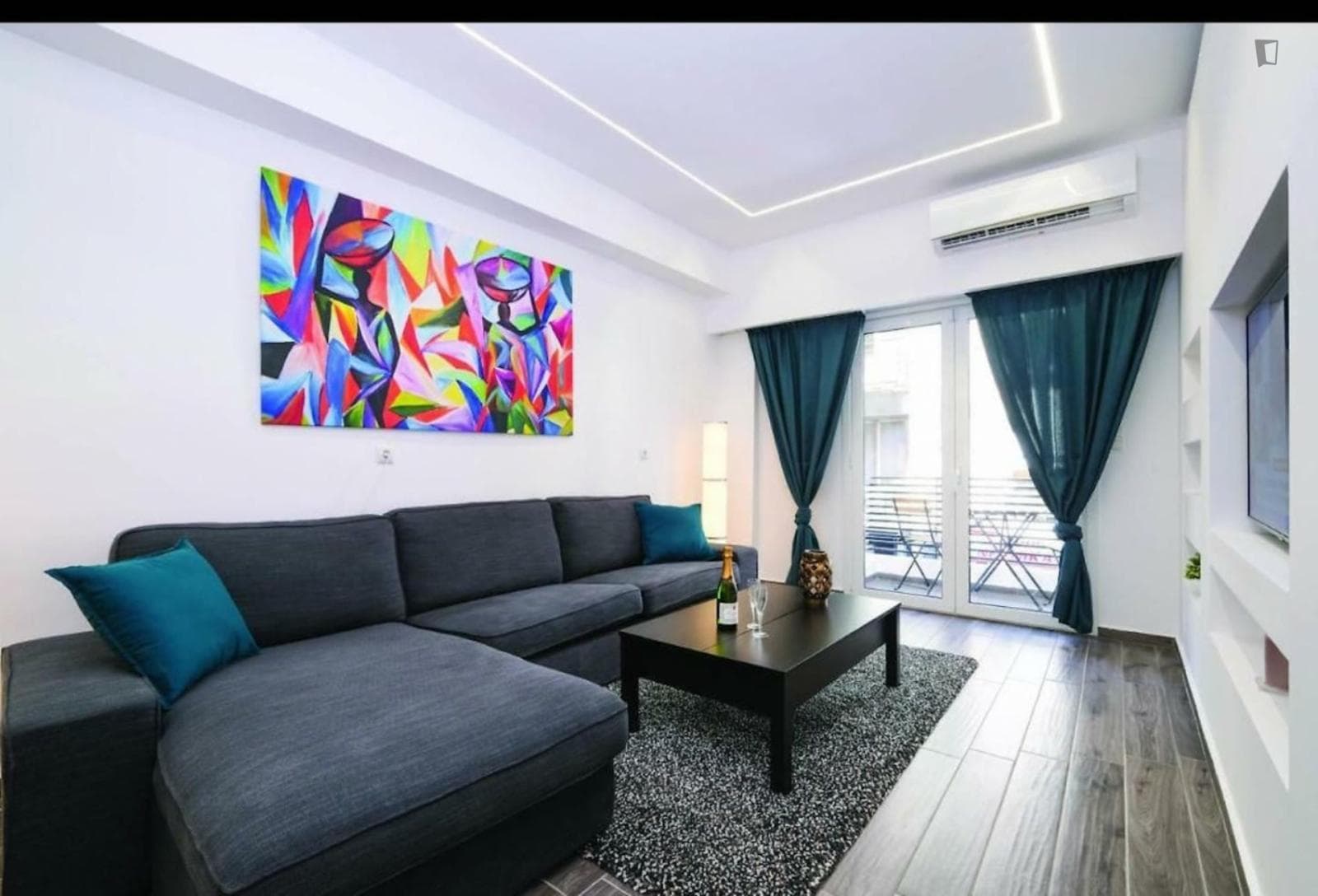 Property photo thumbnail