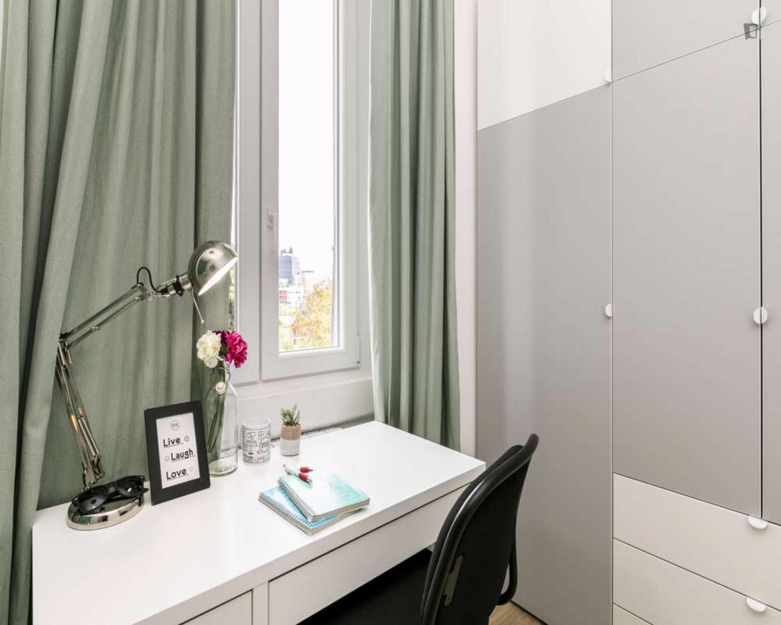 Property photo thumbnail