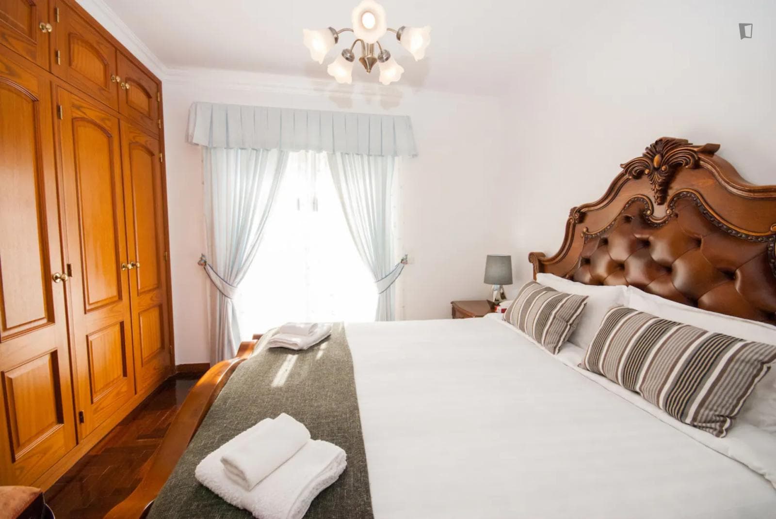Welcoming double bedroom, with a balcony near Praia do Guincho photo 1