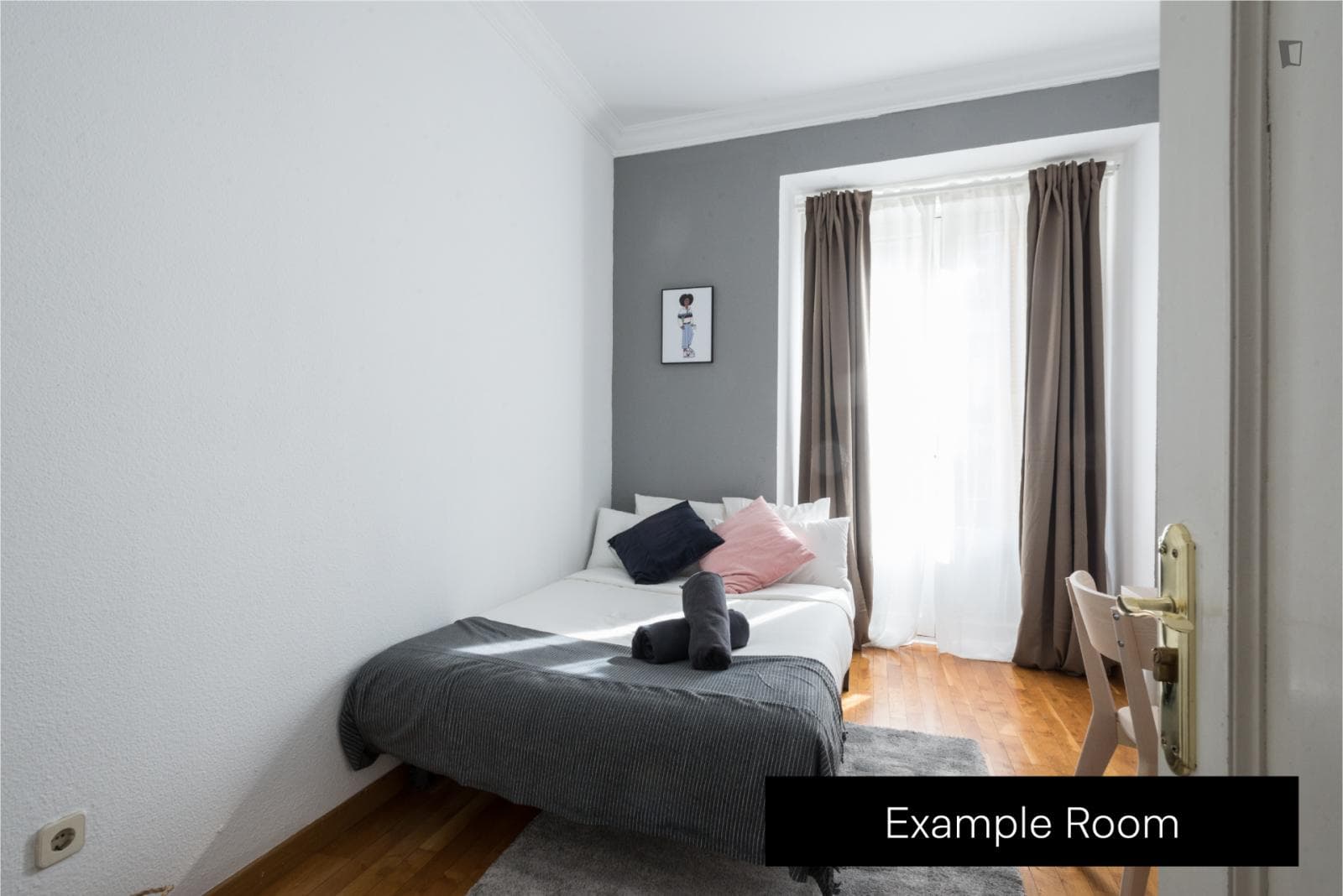 Neat single bedroom in Acquabella photo 1