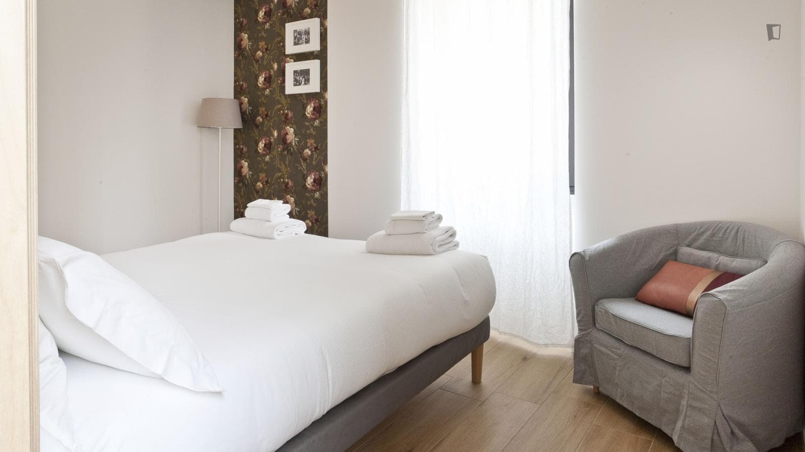 Lovely 1-bedroom apartment in Stazione Centrale photo 1