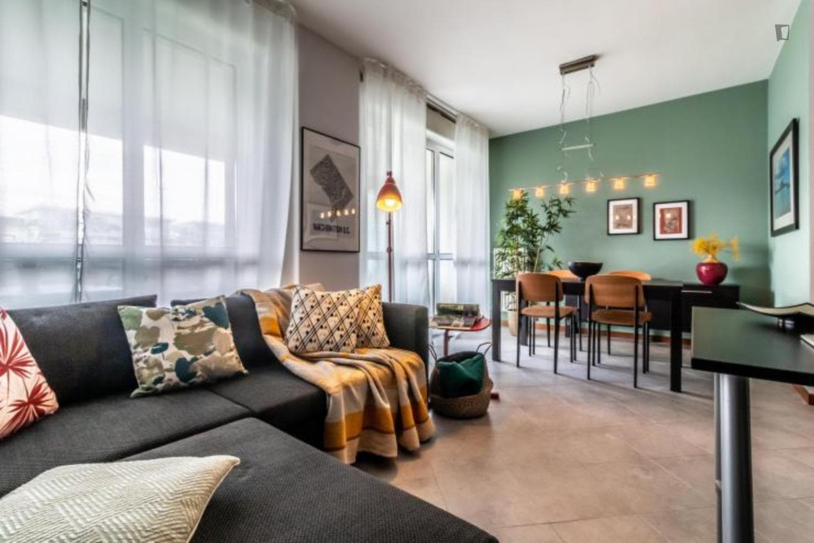Neat 1-bedroom apartment close to Porta Romana photo 1