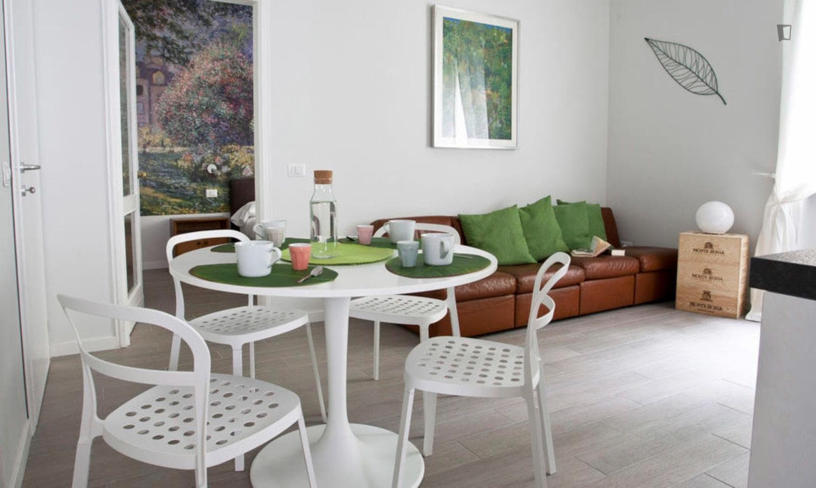 Appealing 2-bedroom apartment near the Portello metro photo 1